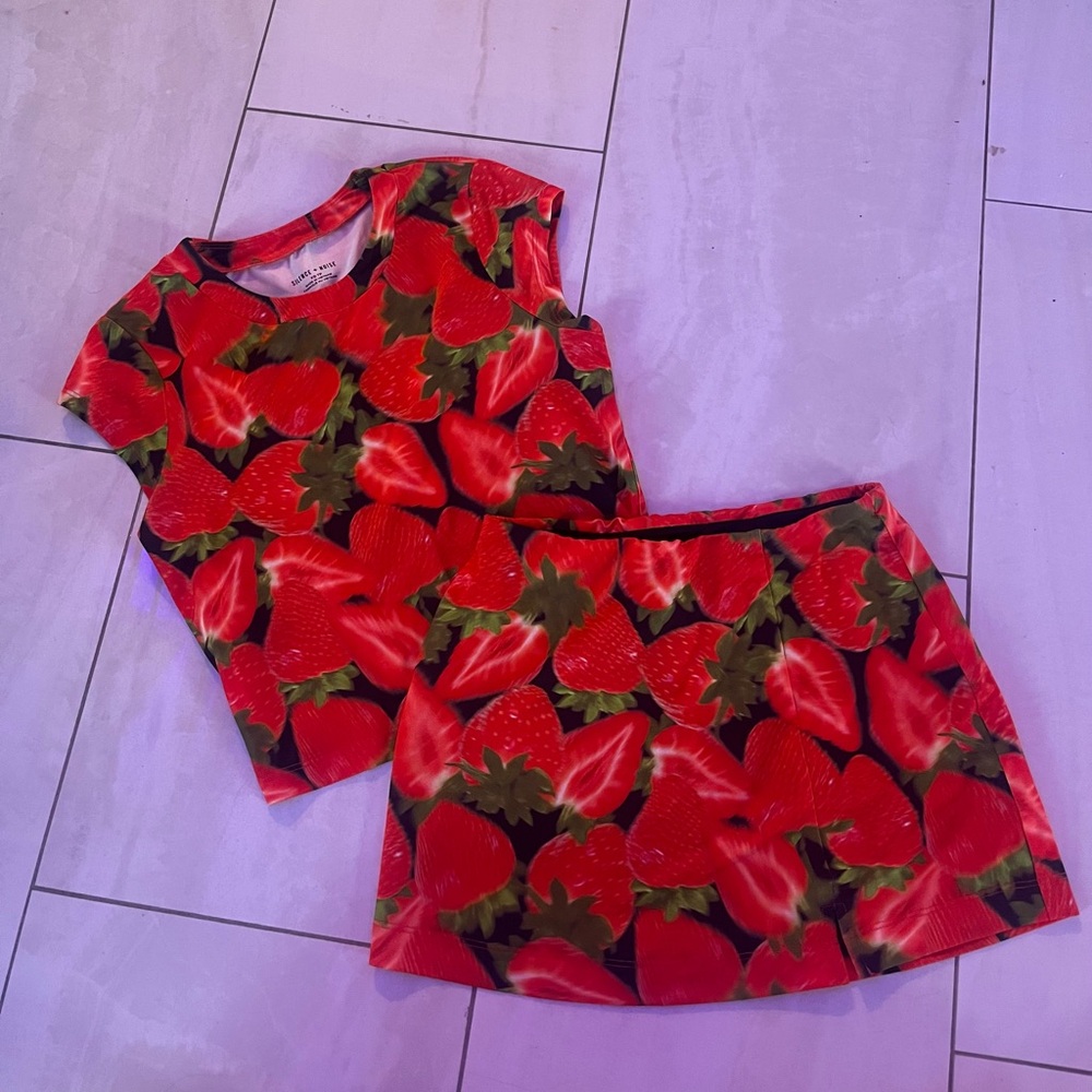 Silence + Noise Ayla Strawberry Coordinating Set